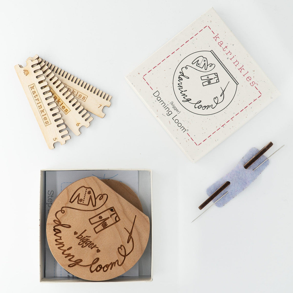 Katrinkles Repair Tools Bigger Darning and Mending Loom Kit