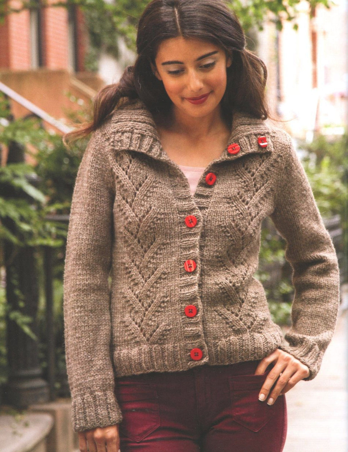 Ingram Content Books Metropolitan Knits - Chic Designs for Urban Style